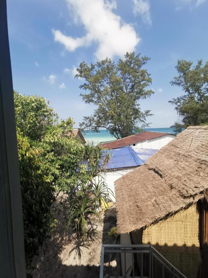 Lucky Sun Saracen Bay Hostel Koh Rong Sanloem Exterior photo